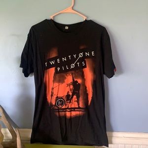 Twenty one pilots 2017 tour tshirt medium